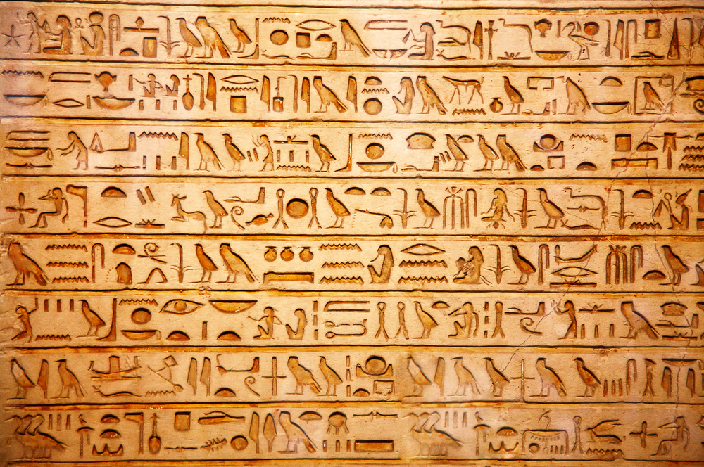 https://www.egyptforever.hu/ildiko/wp-content/uploads/2023/03/Egyptian-hieroglyphs.jpg