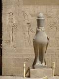 egypte-2022-edfou-et-le-dieu-horus-photo-philippe-marcacci-1648476572-1
